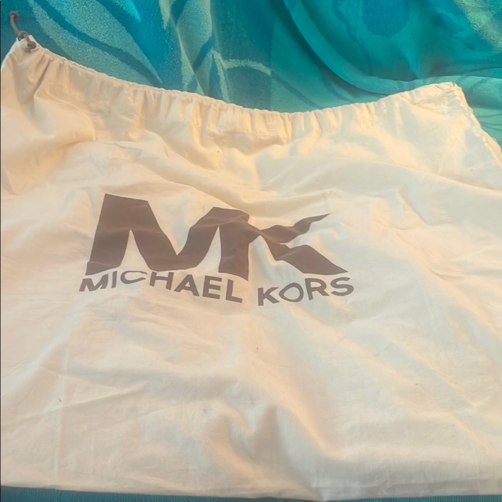 Michael Kors Cream bag
